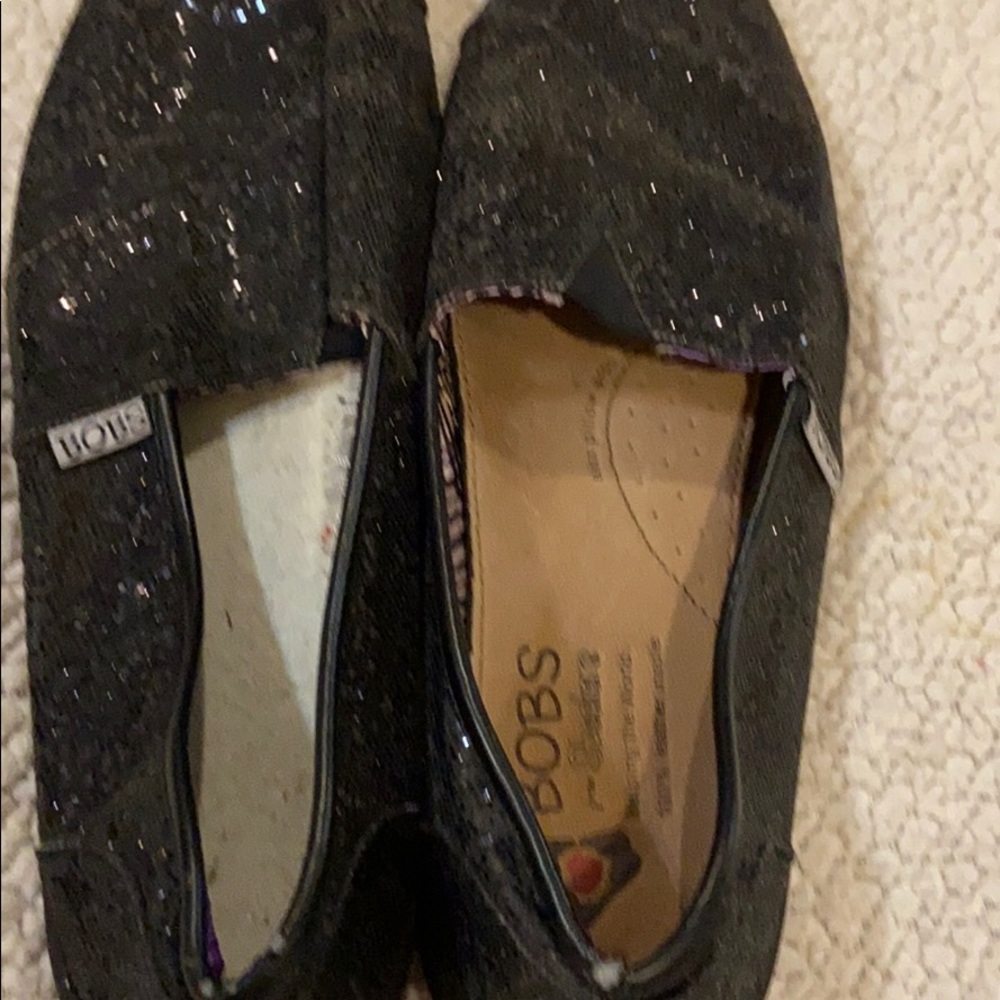 Used slip ons. - Picture 3 of 5